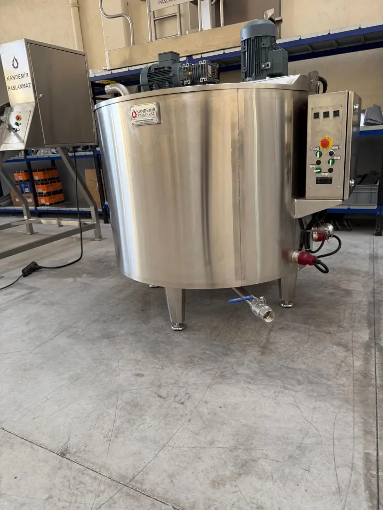 1000 Litre Isıtmalı Sıvı Homojenizatör