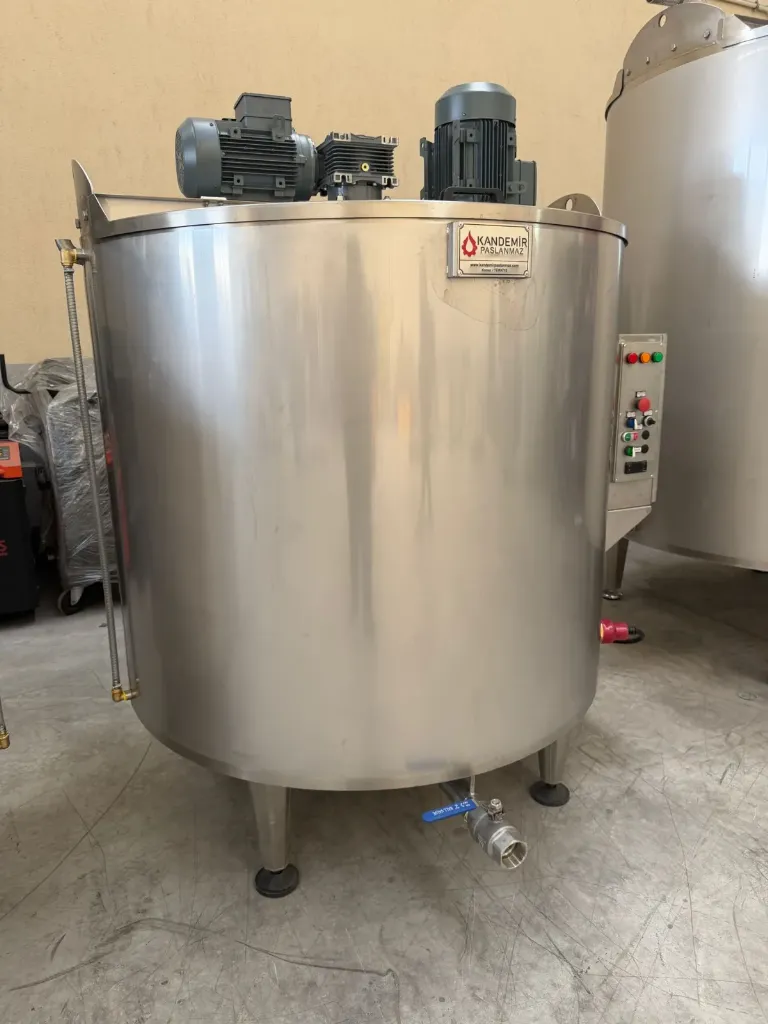 1500 Litre Isıtmalı Sıvı Homojenizatör