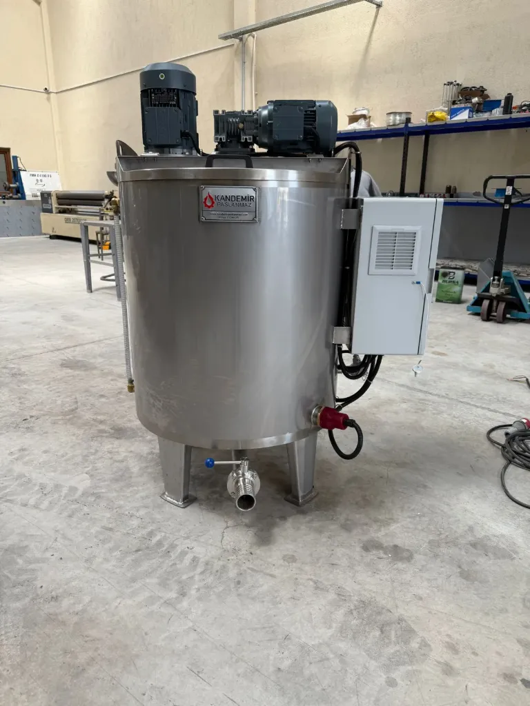 مجانس سوائل مع تسخين 250 لتر KPSH-250